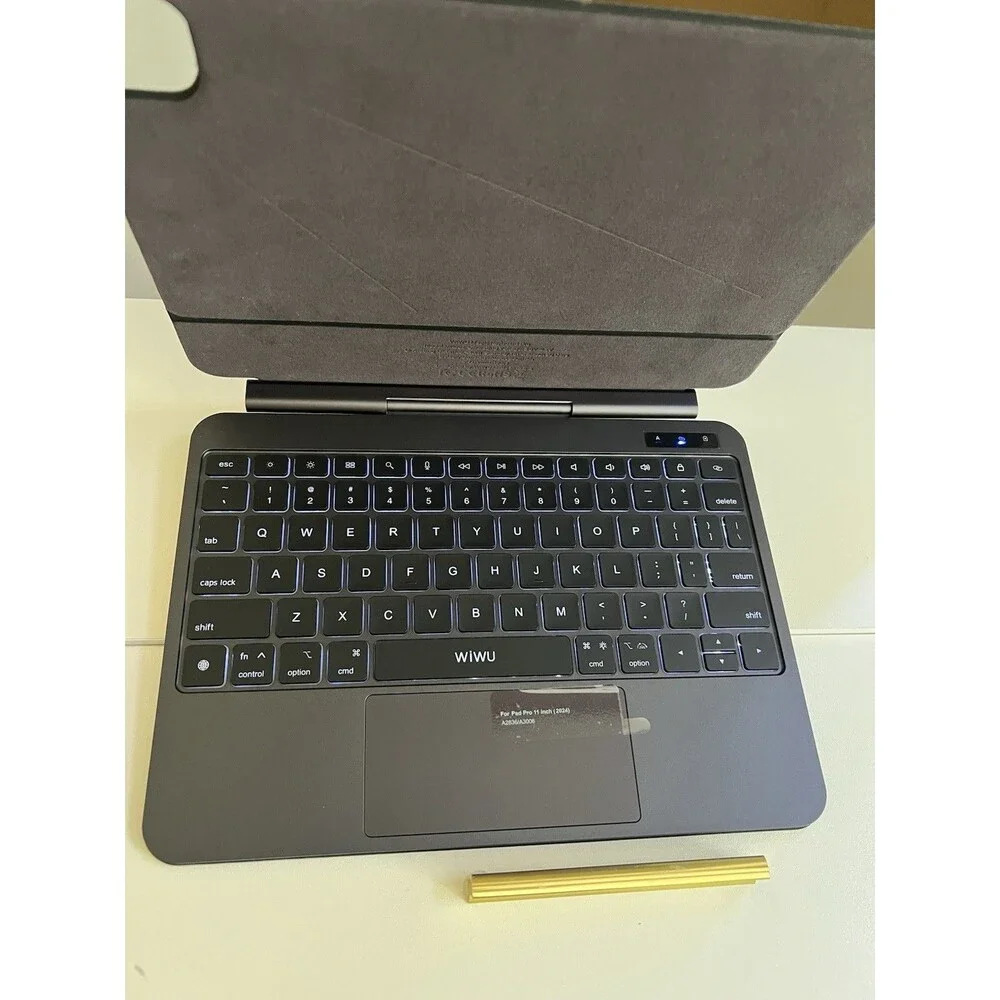 WIWU for iPad Pro Case with Keyboard 11” Black